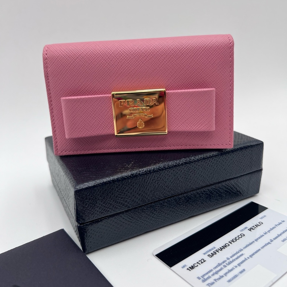 💗🌸PRADA CARD CASE / CARD HOLDER 🌸💗